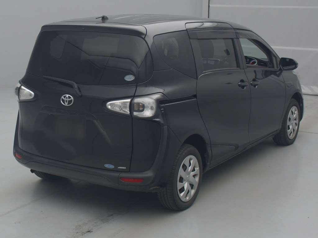 2016 Toyota Sienta NCP175G[1]