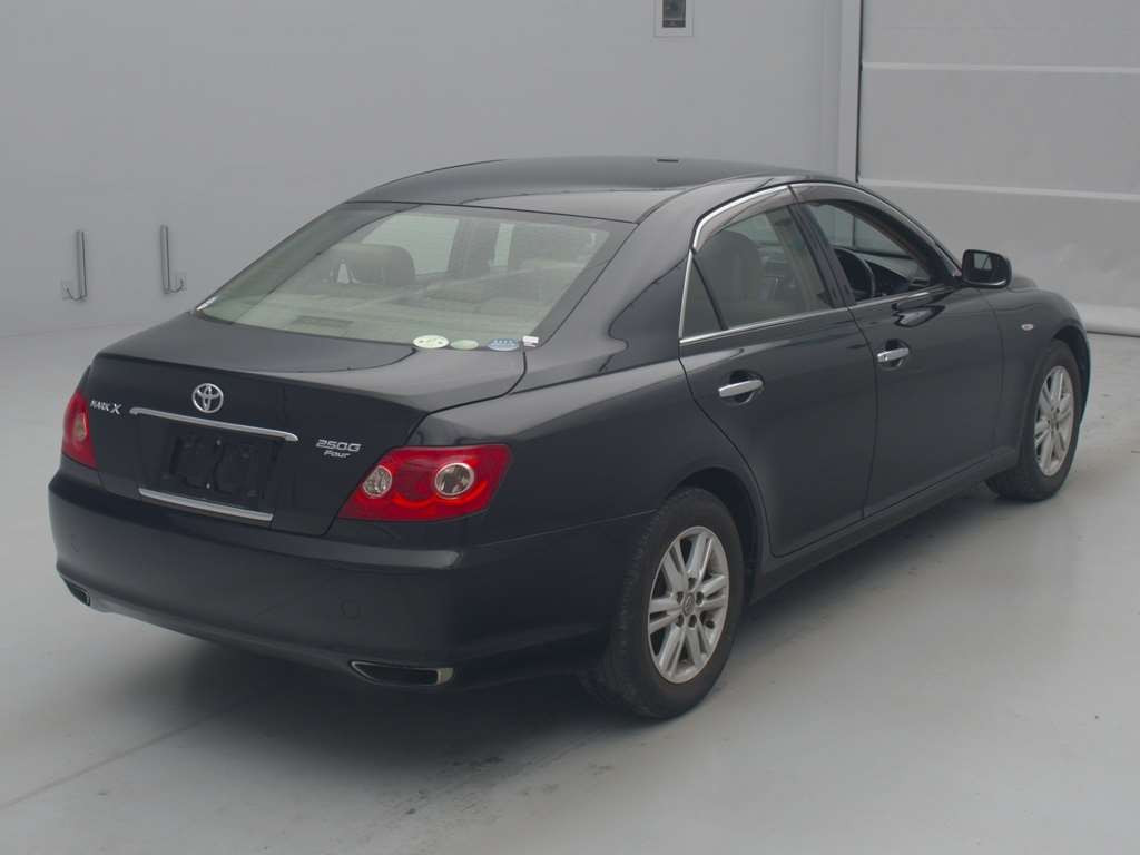 2005 Toyota Mark X GRX125[1]