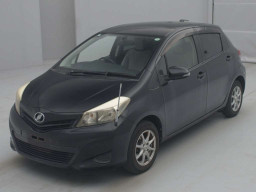 2011 Toyota Vitz