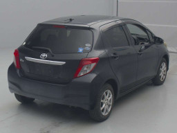 2011 Toyota Vitz