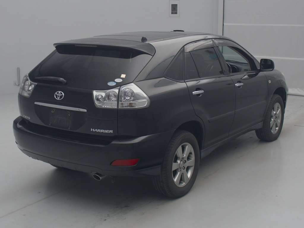 2010 Toyota Harrier ACU30W[1]