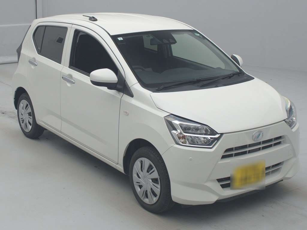 2020 Daihatsu Mira es LA360S[2]