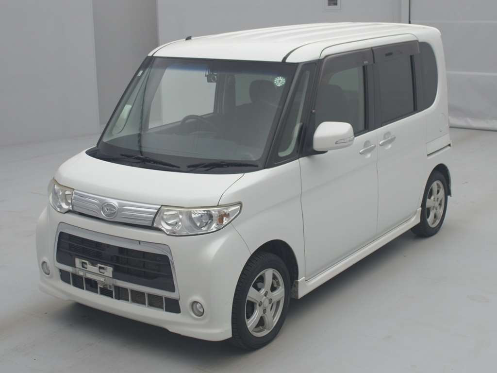 2011 Daihatsu Tanto L375S[0]