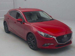 2016 Mazda Axela Sport