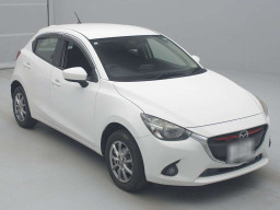 2016 Mazda Demio