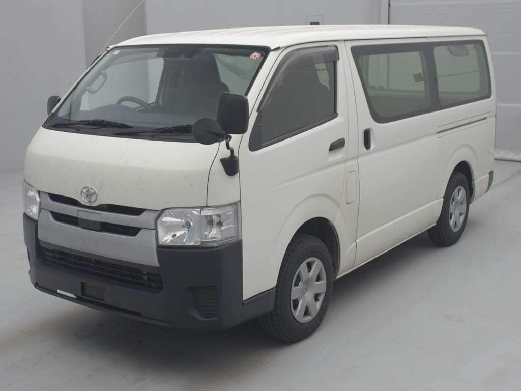 2019 Toyota Hiace Van GDH206V[0]