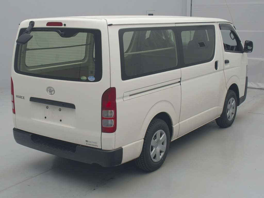 2019 Toyota Hiace Van GDH206V[1]