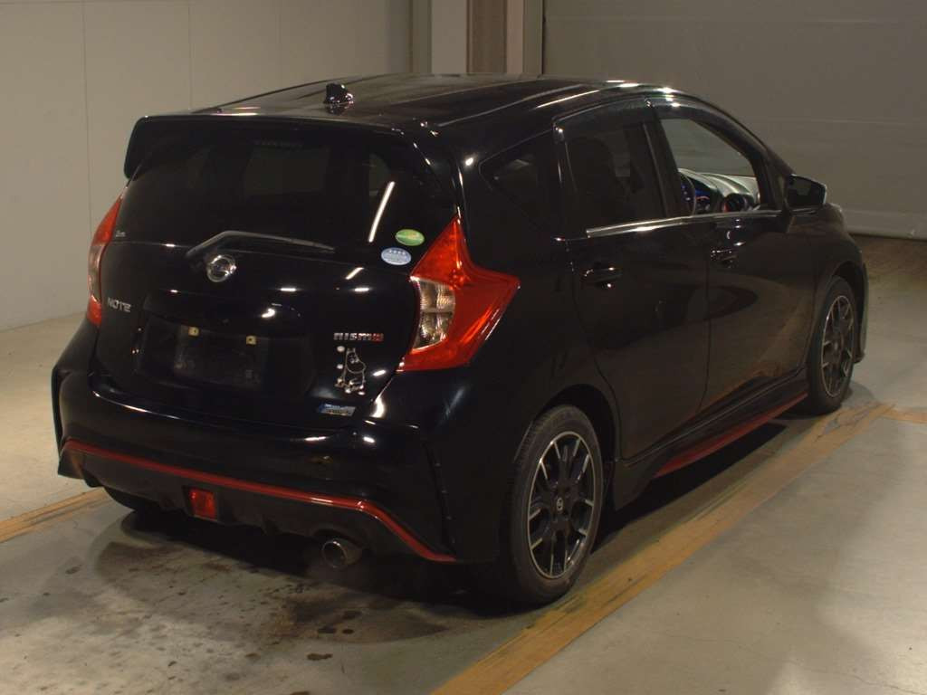 2016 Nissan Note E12[1]