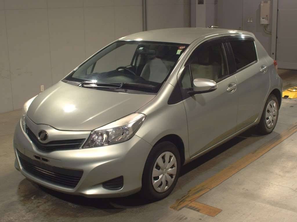 2012 Toyota Vitz KSP130[0]