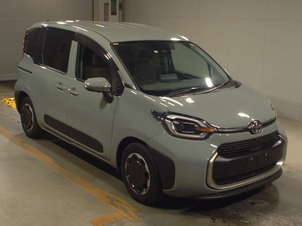 2022 Toyota Sienta MXPL10G[2]