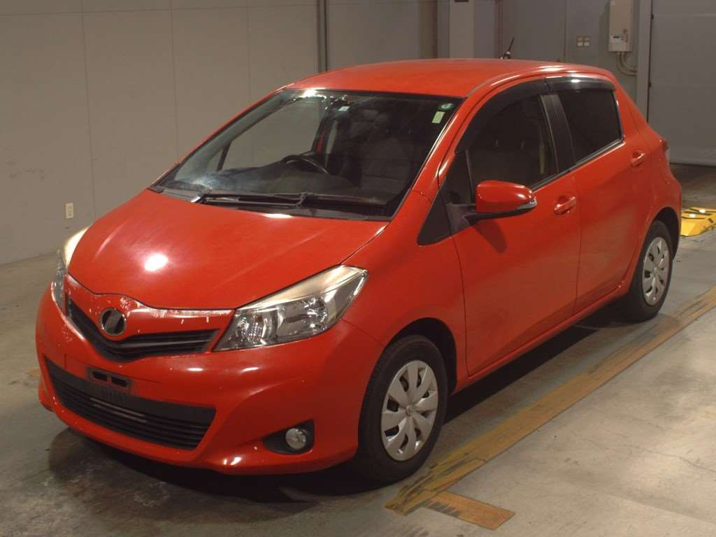 2014 Toyota Vitz NSP130[0]