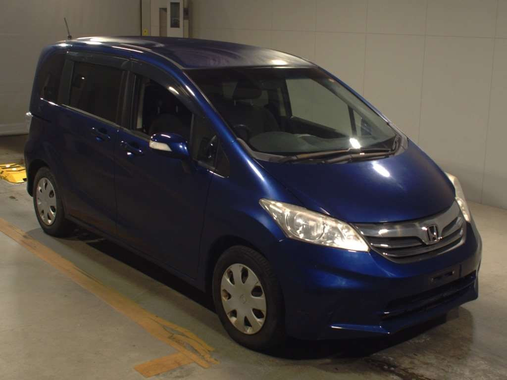 2012 Honda Freed GB3[2]