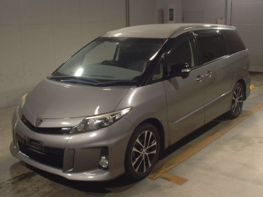 2014 Toyota Estima