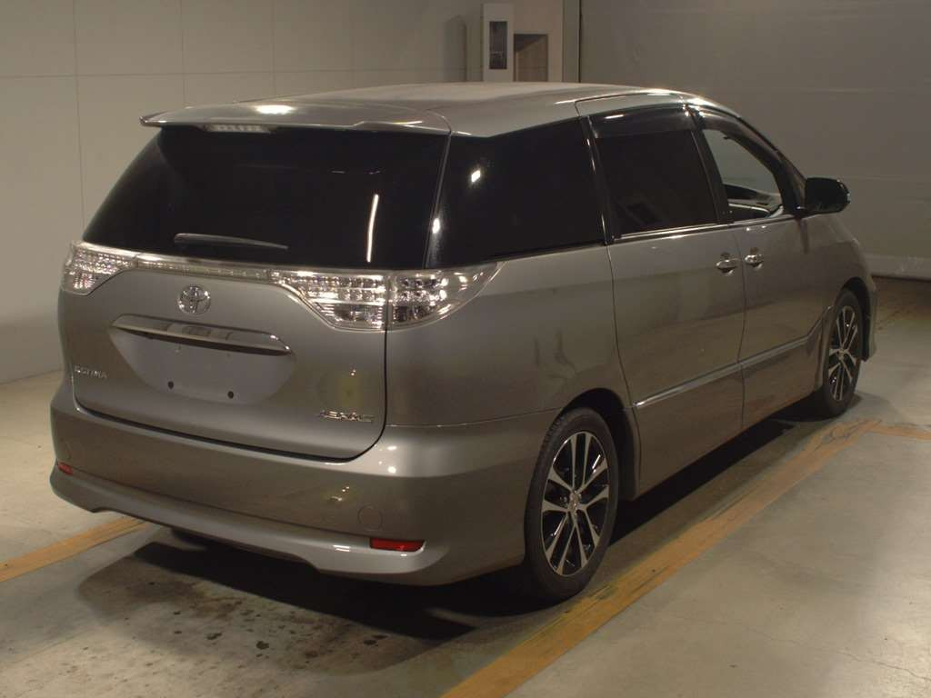 2014 Toyota Estima ACR50W[1]