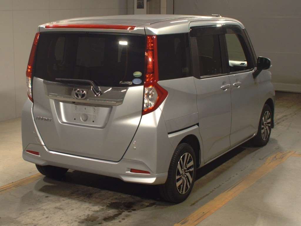 2018 Toyota Roomy M900A[1]