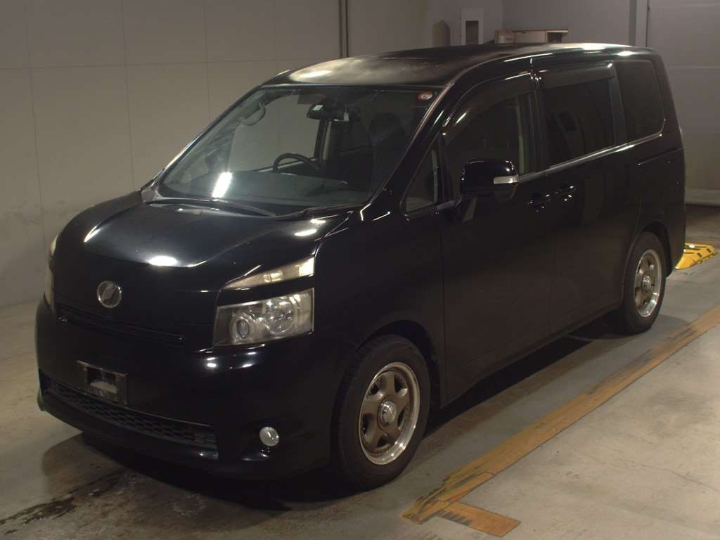 2010 Toyota Voxy ZRR70G[0]