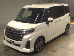 2021 Toyota Roomy