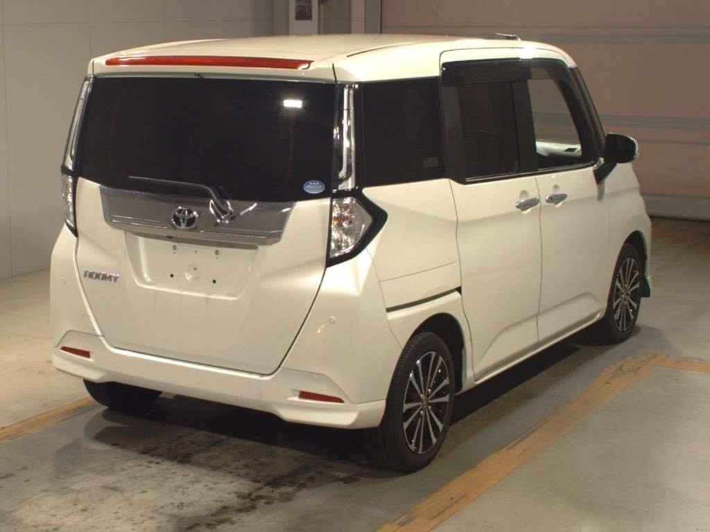 2021 Toyota Roomy M900A[1]