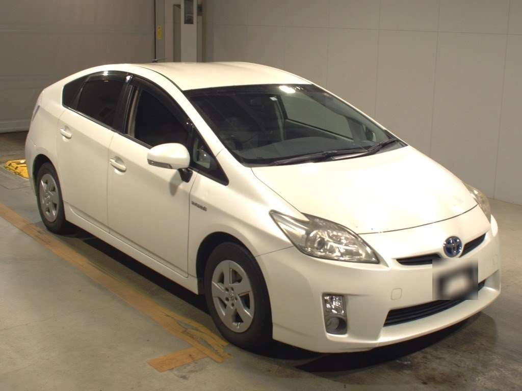 2009 Toyota Prius ZVW30[2]