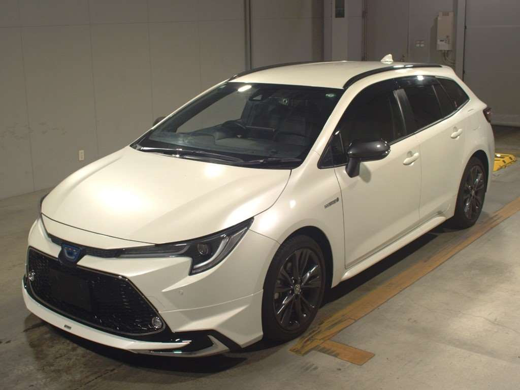 2019 Toyota Corolla Touring Wagon ZWE211W[0]