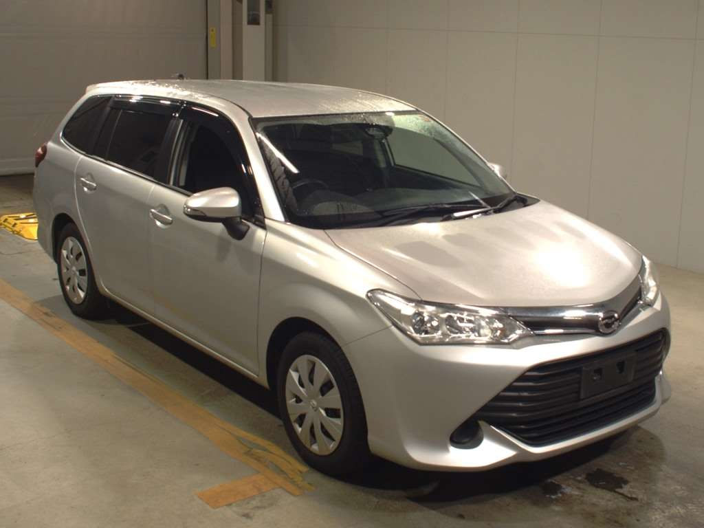 2017 Toyota Corolla Fielder NRE161G[2]