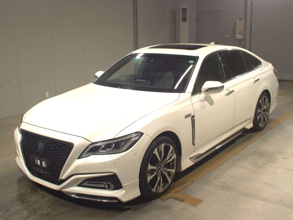 2018 Toyota Crown Hybrid GWS224[0]