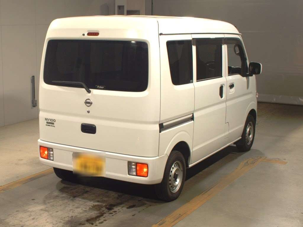 2022 Nissan NV100 Clipper DR17V[1]