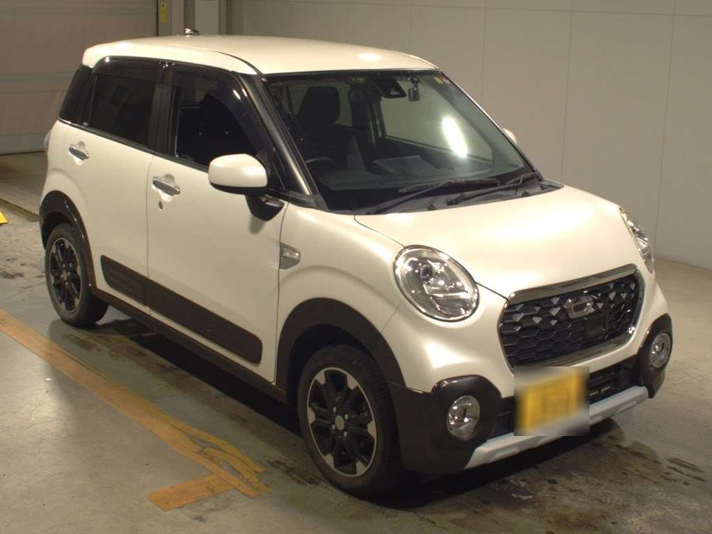 2016 Daihatsu Cast LA250S[2]