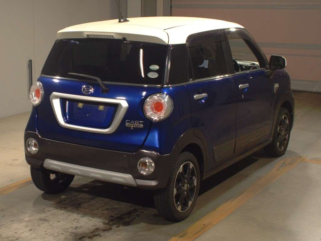 2017 Daihatsu Cast LA250S[1]