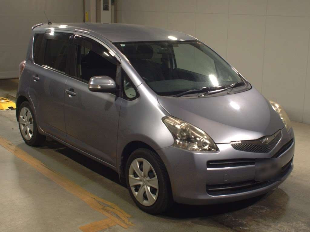 2009 Toyota Ractis NCP100[2]