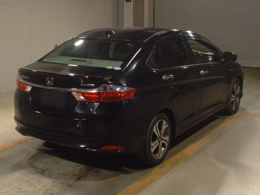 2015 Honda Grace GM4[1]