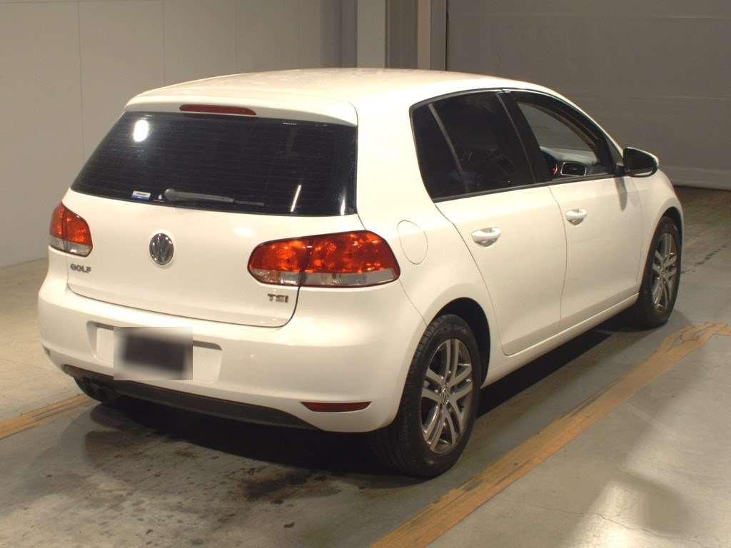 2010 Volkswagen Golf 1KCAX[1]