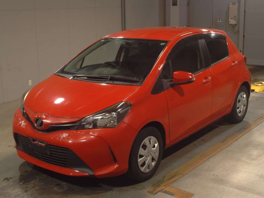 2015 Toyota Vitz NSP130[0]