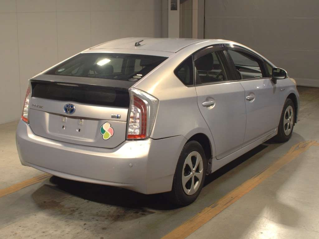 2012 Toyota Prius ZVW30[1]