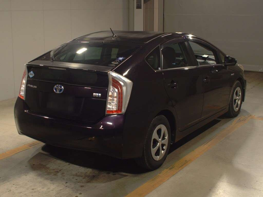 2012 Toyota Prius ZVW30[1]