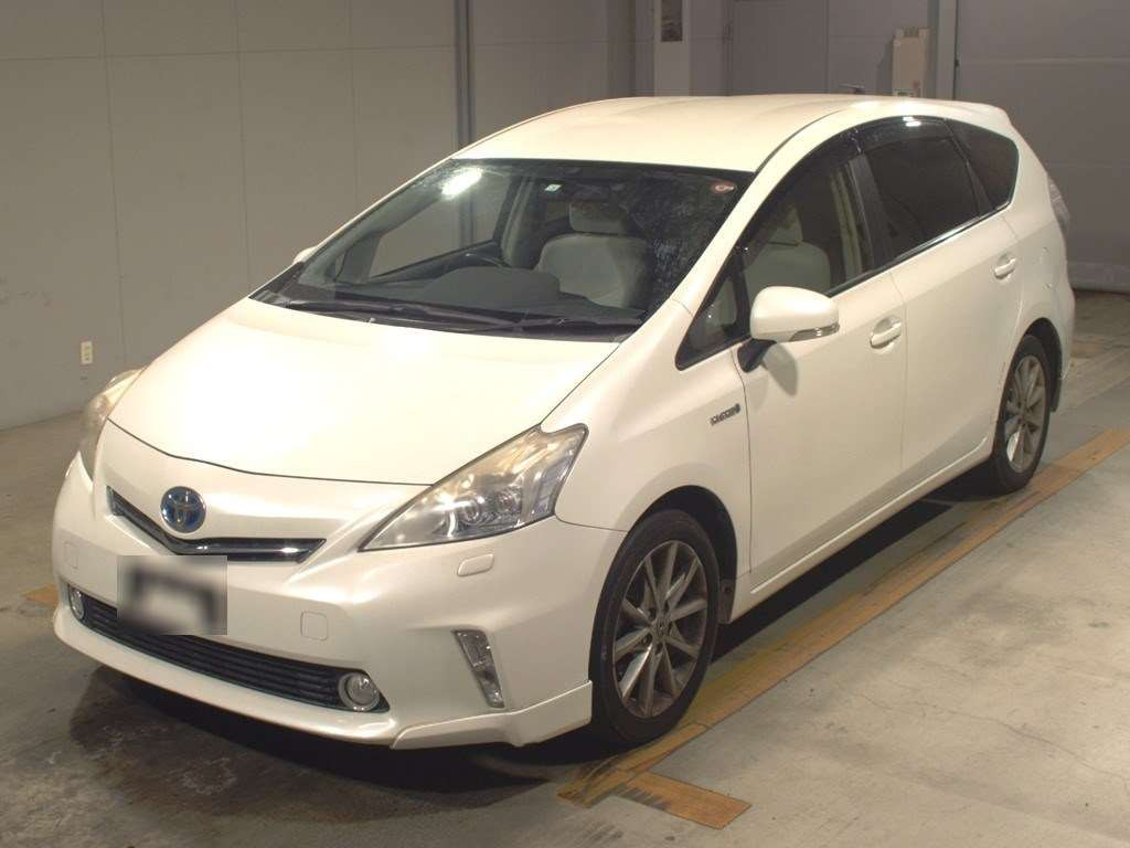 2012 Toyota Prius alpha ZVW41W[0]