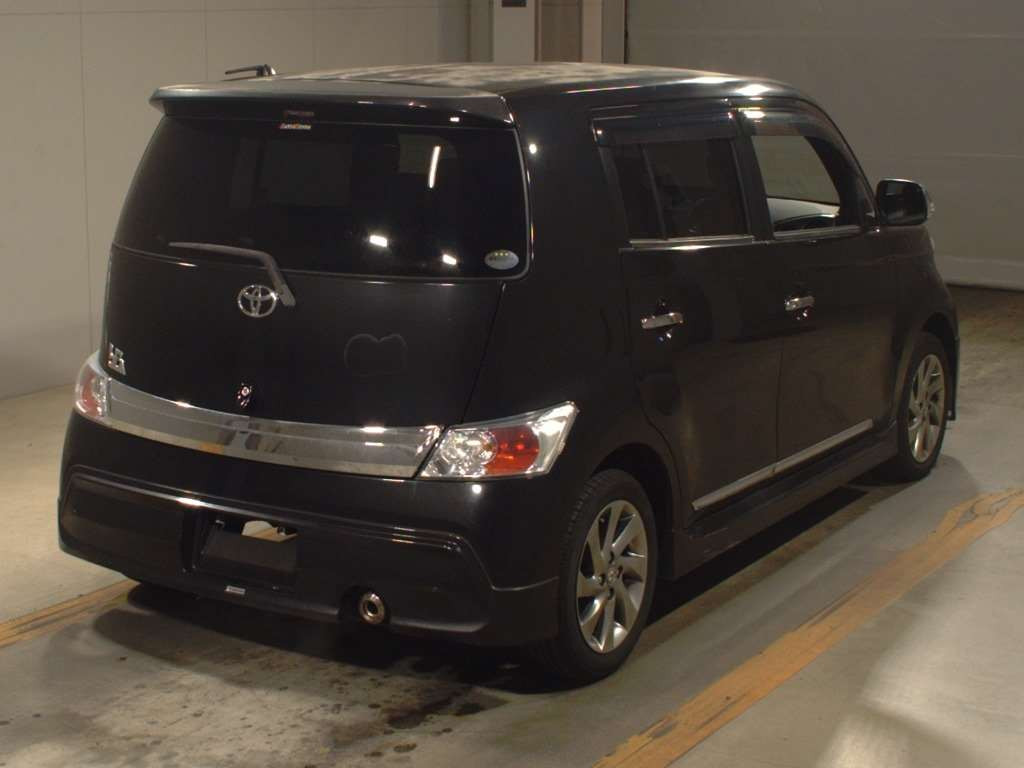 2013 Toyota bB QNC21[1]