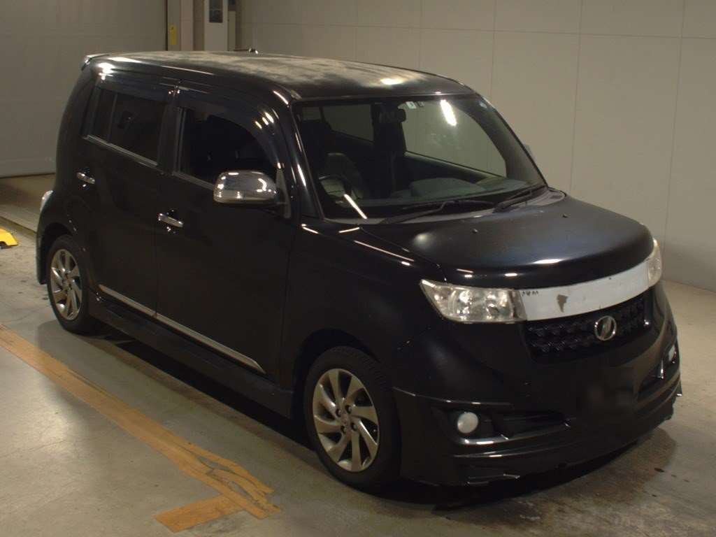 2013 Toyota bB QNC21[2]