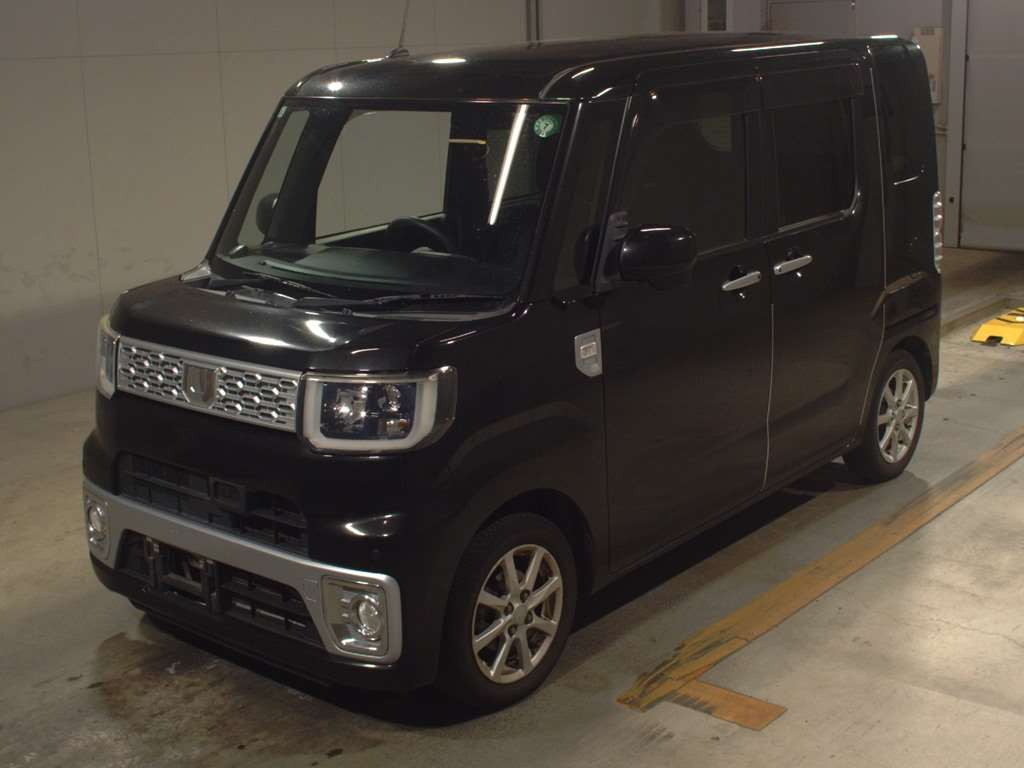 2015 Daihatsu Wake LA700S[0]