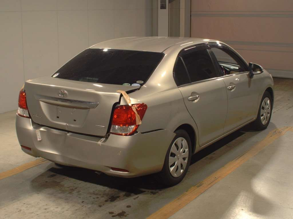 2014 Toyota Corolla Axio NZE161[1]