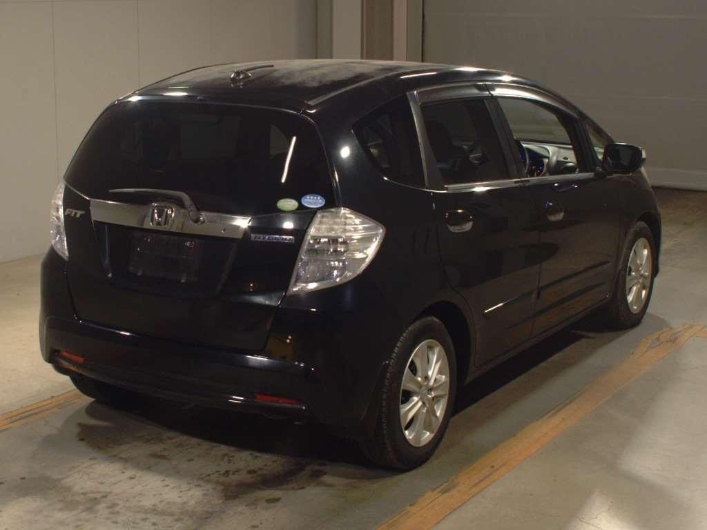 2011 Honda Fit Hybrid GP1[1]