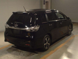 2013 Toyota Wish