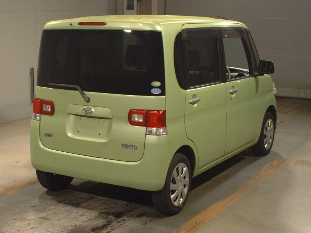 2012 Daihatsu Tanto L375S[1]