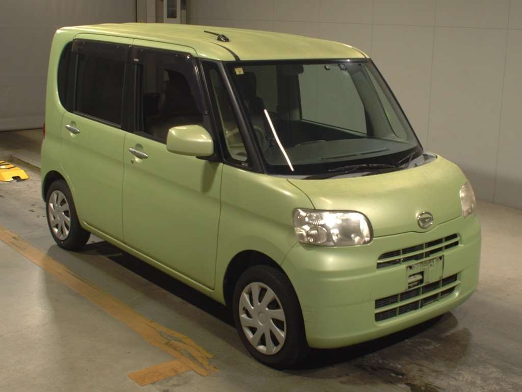 2012 Daihatsu Tanto L375S[2]