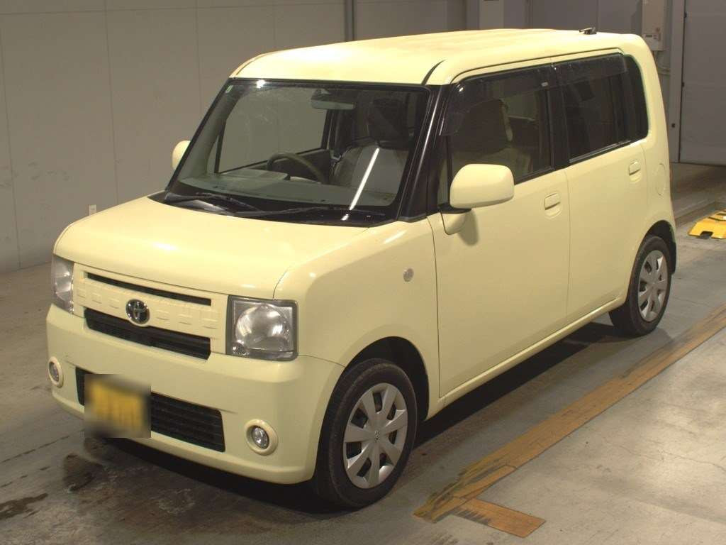 2013 Toyota Pixis Space L575A[0]