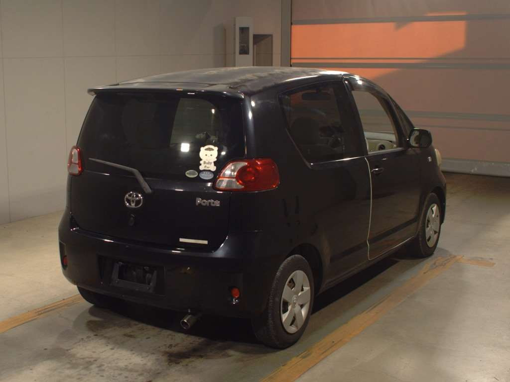 2007 Toyota Porte NNP10[1]