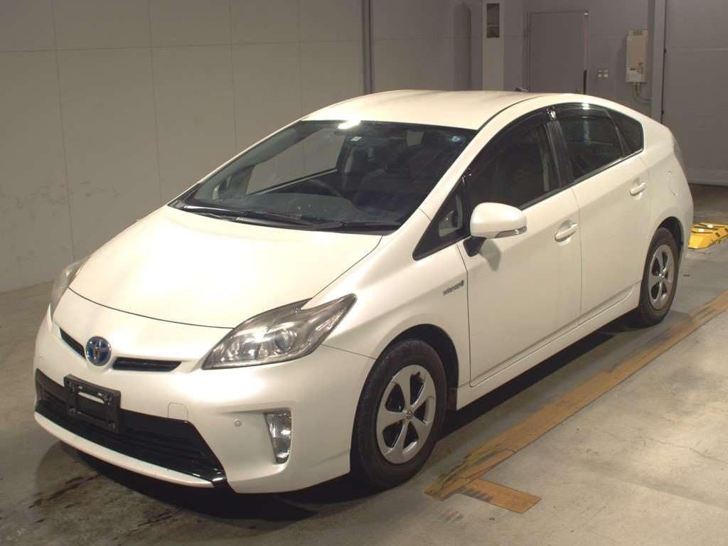 2013 Toyota Prius ZVW30[0]