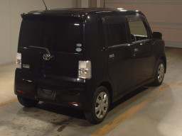 2015 Toyota Pixis Space