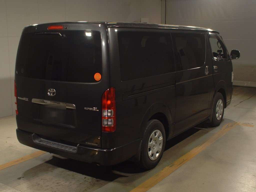 2005 Toyota Hiace Van KDH200V[1]