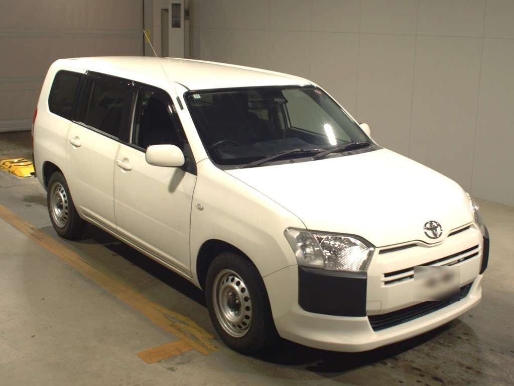 2017 Toyota Probox NSP160V[2]